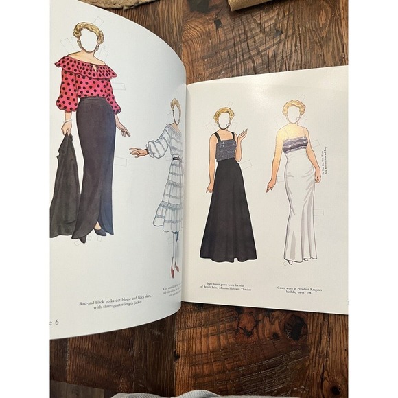 Ronald Reagan & Nancy Reagan/Tom Tierney/Dover/©️1983 & 1984/Uncut - Picture 4 of 11